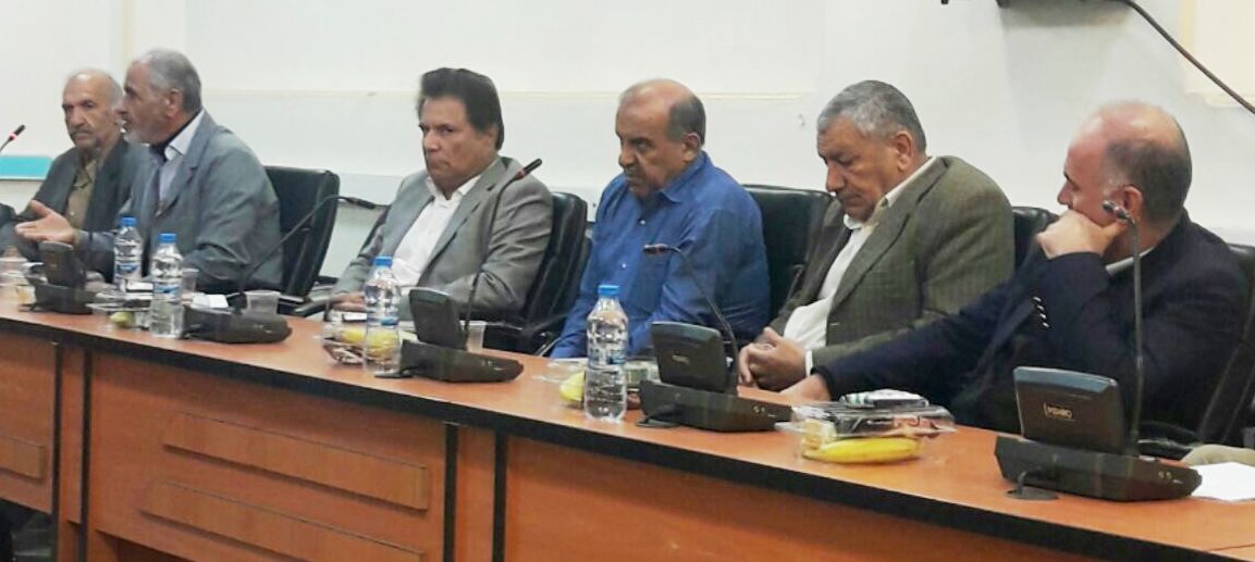 اعضای کارگروه اتاق فکر فوتبال خوزستان در ۲۴ دی ماه ۱۳۹۶