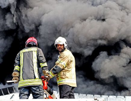 وقوع ۱۳ آتش‌سوزی در اهواز در نیم روز