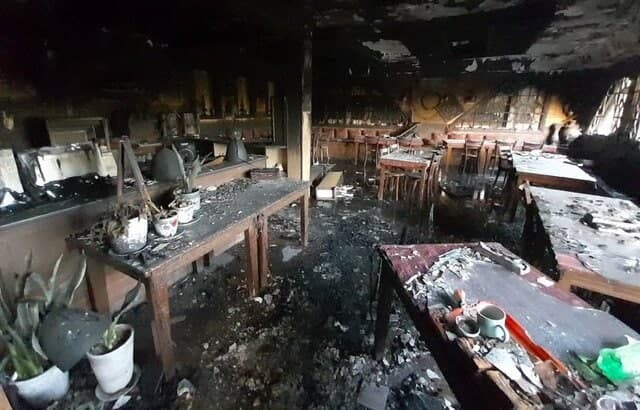 یک رستوران ۳ طبقه در خرمشهر آتش گرفت
