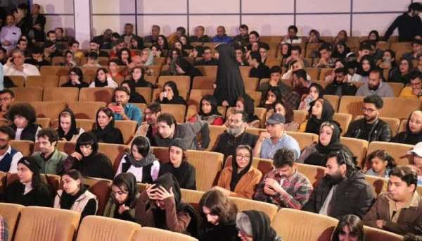 برگزیدگان جشنواره تئاتر خوزستان را بشناسید