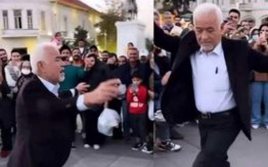 تجمع مردم برای گرفتن عکس با صادق بوقی