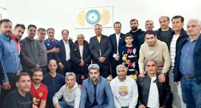 دیدار پیشکسوتان ورزش خوزستان با ناصر مطلق