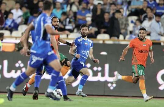 مقصر دو گل خورده استقلال من هستم! مقصر دو گل خورده استقلال من هستم!