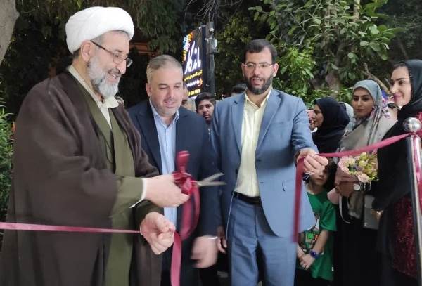 آغاز به کار نمایشگاه مد و لباس در دزفول