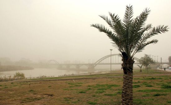  هوا در خوزستان گرد و خاک می کند!