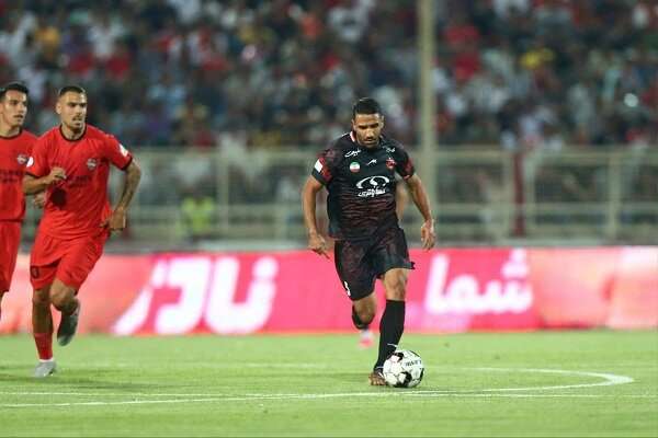 تراکتور، پرسپولیس را شخم زد!