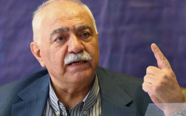 تصمیم گیری در خودروسازی کشور دردآور است