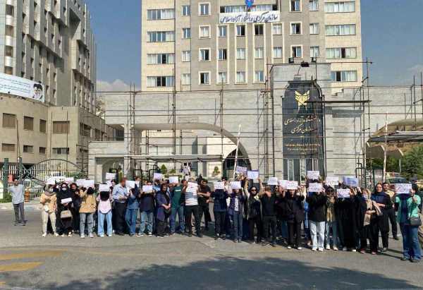 شهریه ۹۰ میلیون تومانی دانشگاه ول و مختار (آزاد) شهریه ۹۰ میلیون تومانی دانشگاه ول و مختار (آزاد)