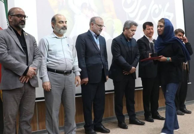 ۳۰ نگاه برتر در اهواز درخشید