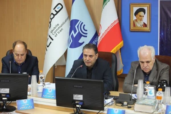 مخابرات در میان ۱۰ شرکت برتر بورسی کشور نشست