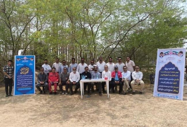 خط لوله ۱۰ اینچ رگ سفید ۱ به ۲ رسید خط لوله ۱۰ اینچ رگ سفید ۱ به ۲ رسید