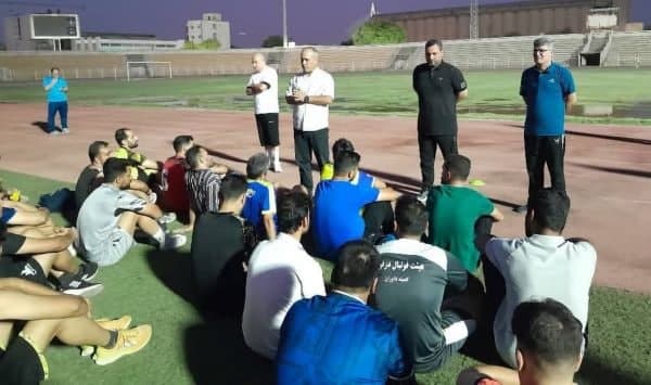 داوران فوتبال خوزستان بهخط شدند داوران فوتبال خوزستان بهخط شدند