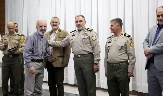 خبرنگاران یکی از ارکان اصلی جهاد تبیین در کشور هستند خبرنگاران یکی از ارکان اصلی جهاد تبیین در کشور هستند