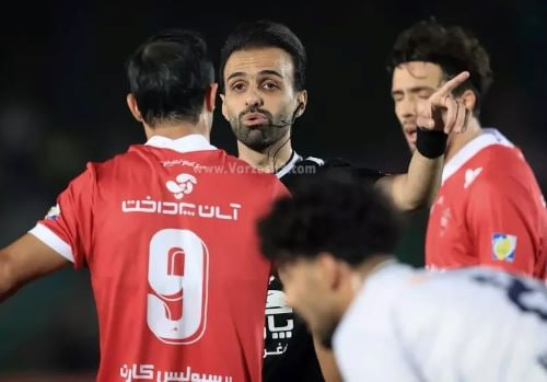 کارشناسی صحنه مشکوک به پنالتی پرسپولیس