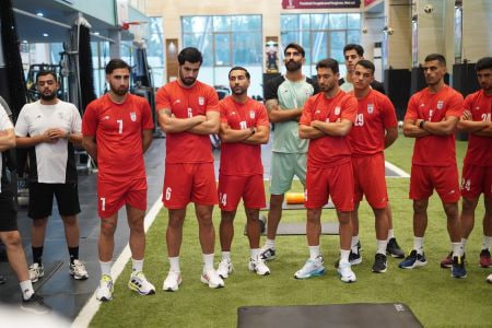 بار تیم ملی فوتبال بسته شد!