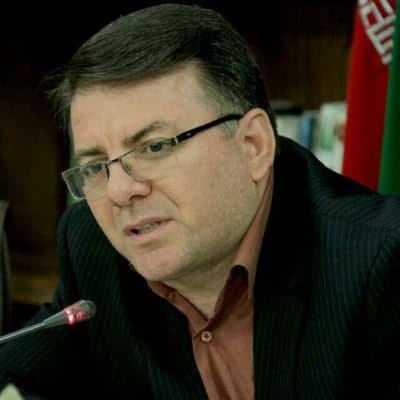 خبرنگار؛ بانگ راستین و بینش بیدار جامعه 