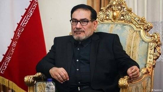 شمخانی: زندهام! این تنِ زخمخورده، سپر بلای ملت خواهد بود شمخانی: زندهام! این تنِ زخمخورده، سپر بلای ملت خواهد بود