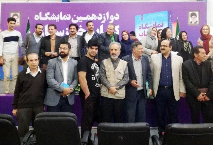 گفت‌وگوی اخلاق و نقد در بزم شعر خروش کارون