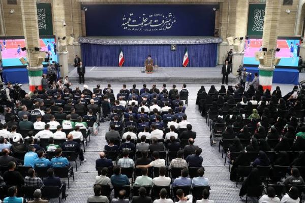 جوانان مظهر امید و قدرت ملی ایران هستند جوانان مظهر امید و قدرت ملی ایران هستند