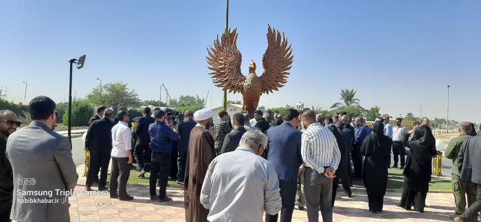 پایان یک آیین، آغاز یک رسالت