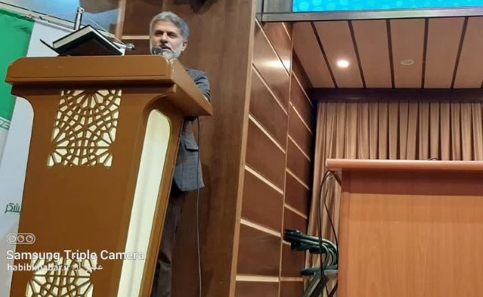 هوش مصنوعی، قاتل «شبه شاعران» است، نه ادبیات راستین