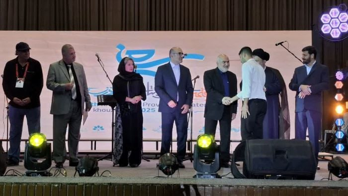 خوزستان، دوباره روی صحنه ایستاد خوزستان، دوباره روی صحنه ایستاد