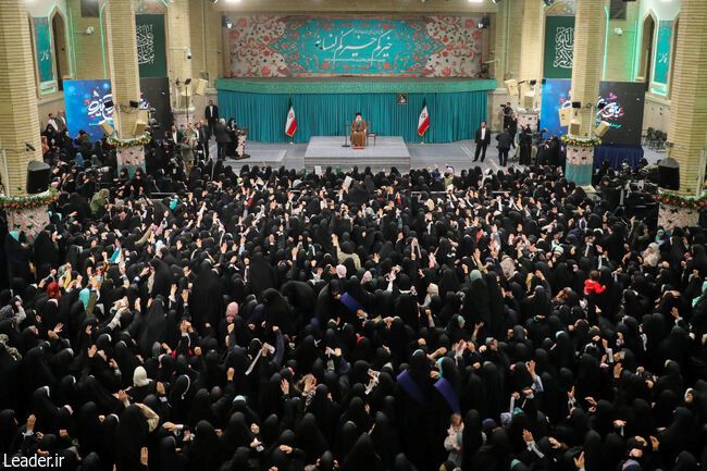 زن و مرد در اسلام حقوق برابر دارند