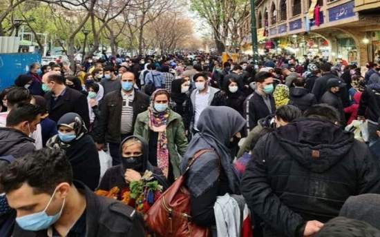 کیهان: مردم پول دارند و بازار رونق دارد!