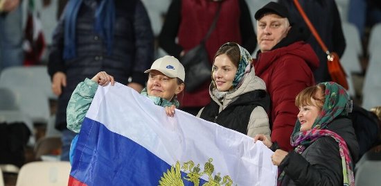 صدای روس ها در ورزشگاه آزادی در آمد